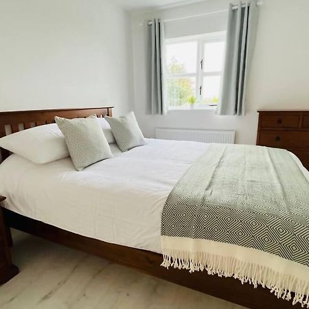 Private Apartment One On Lough Corrib, Oughterard Γκάλγουεϊ Εξωτερικό φωτογραφία